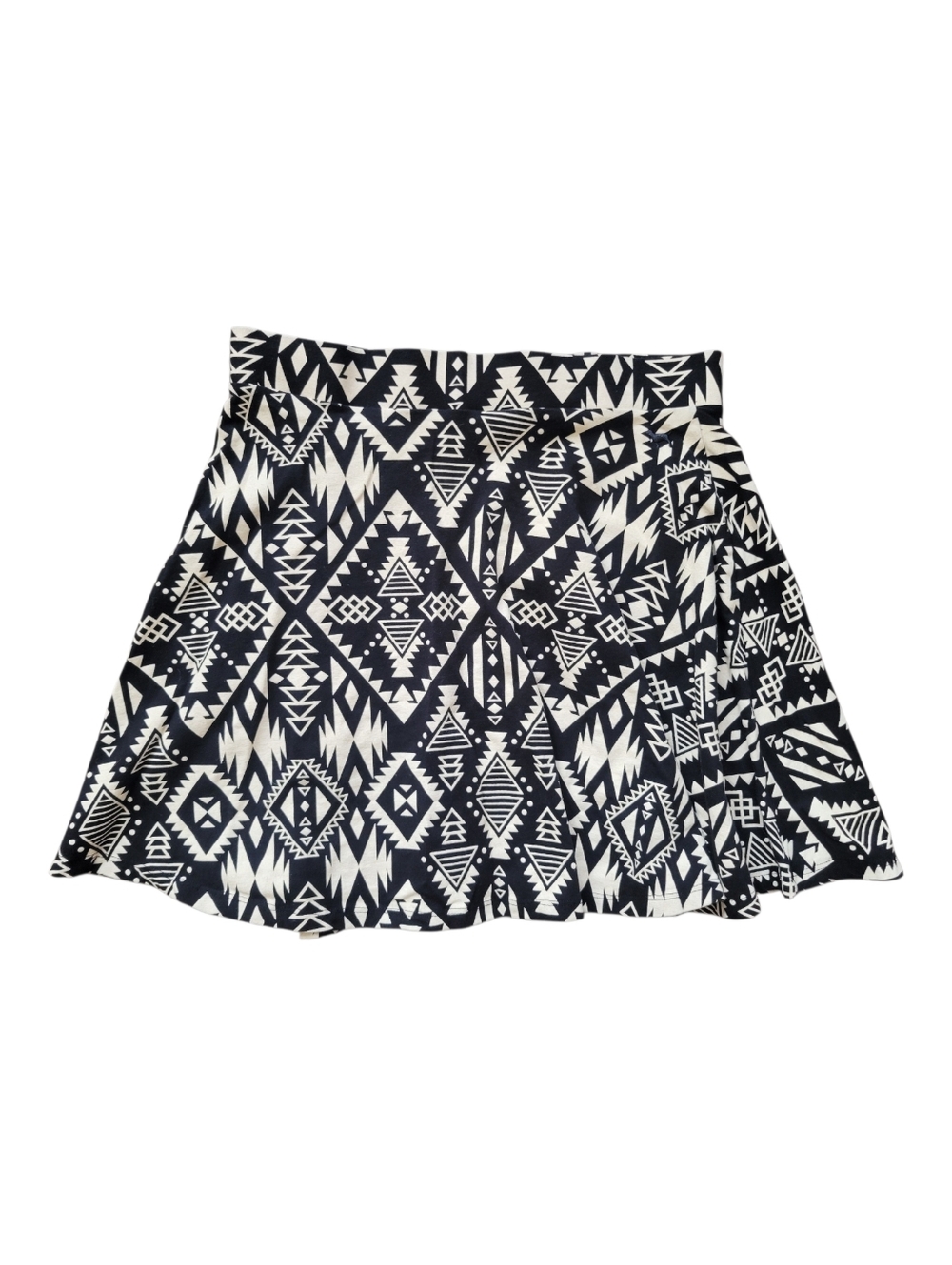 SALE Victoria's Secret PINK Flared Mini Skirt Aztec Tribal Black & White LG